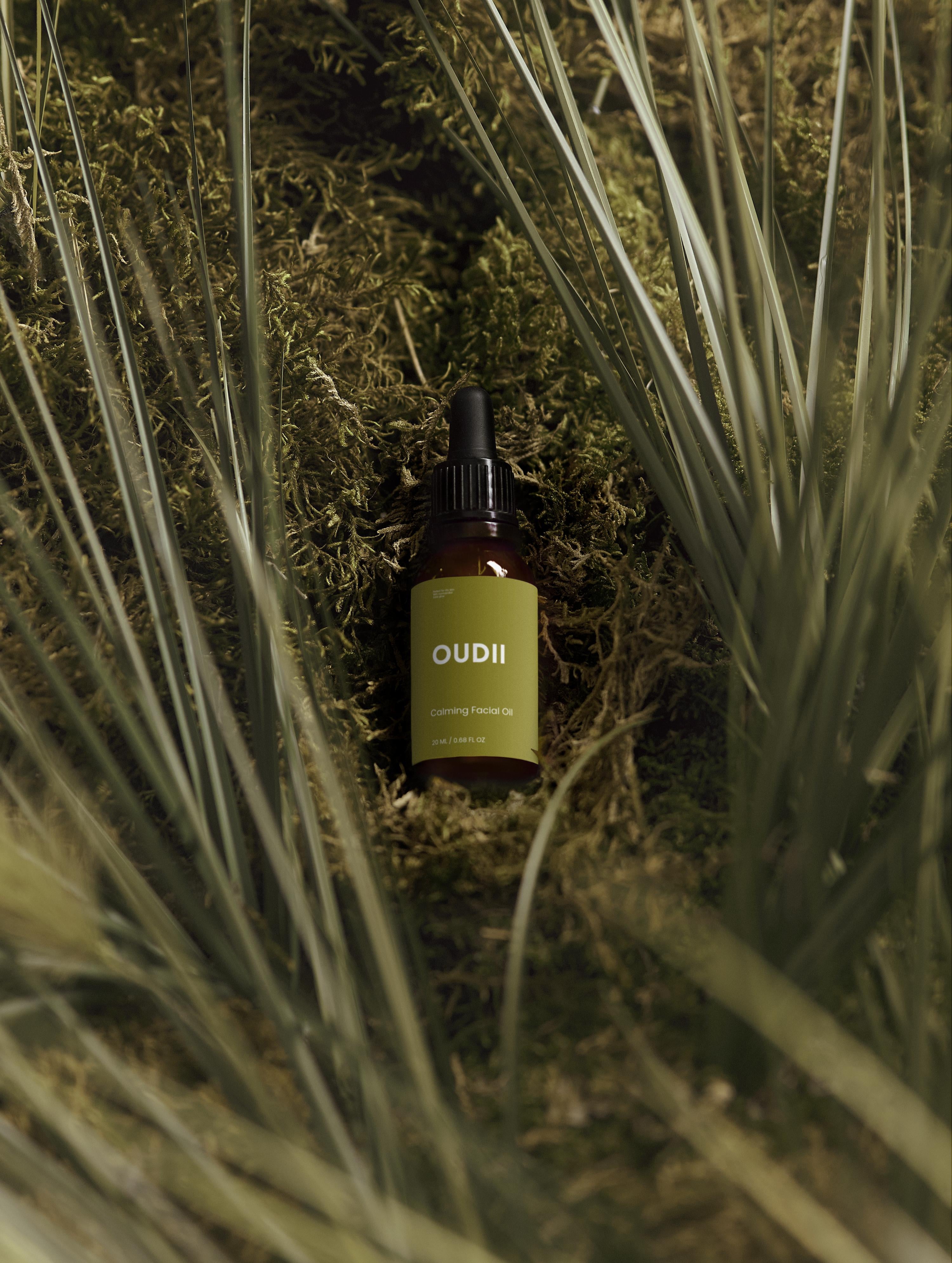 Łagodzący olejek do twarzy